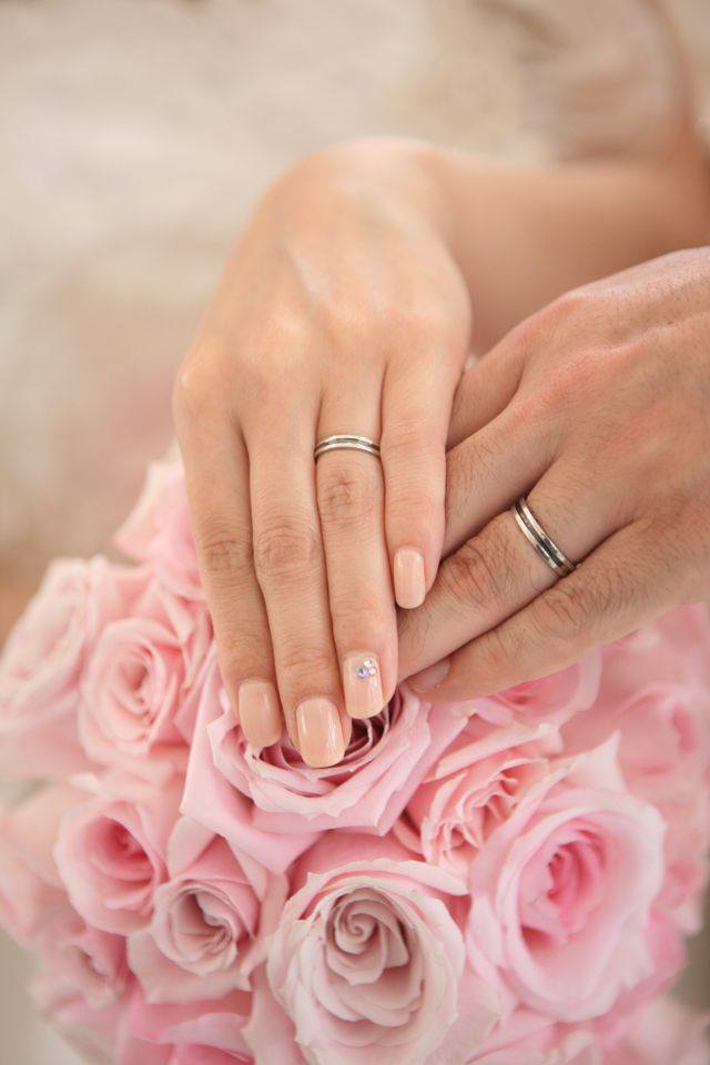 結婚式の日にアルバム用にカメラマンが撮ってくれた写真です。