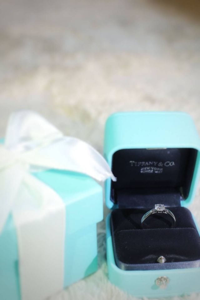 ボックスにあっても存在感のある指輪です。