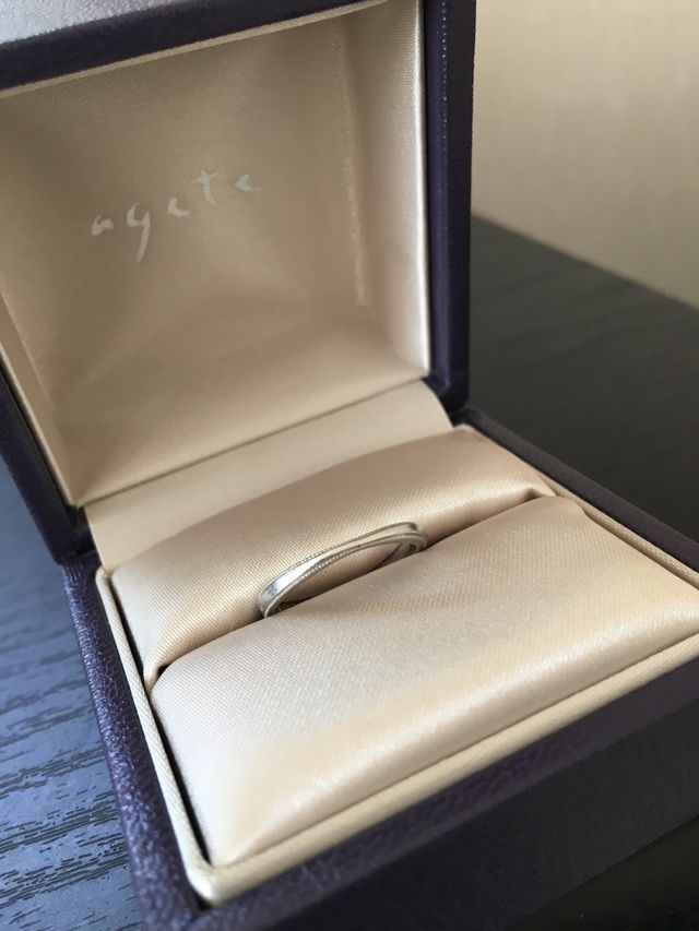 シンプルなデザインですが美しいシェープです