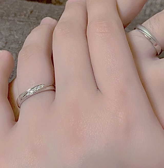 指輪をつけているとこんな感じです