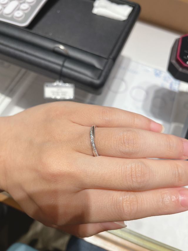 引っ掛かりがなく着け心地もとてもよい。