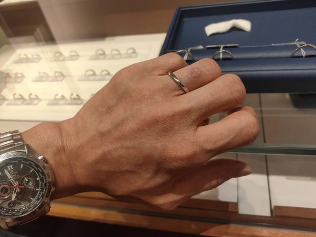 店舗にて試着した写真