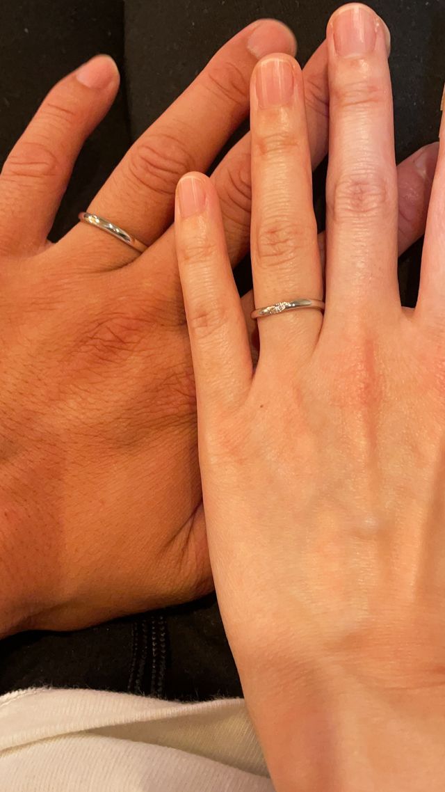 シンプルや細身の指輪でとても綺麗です