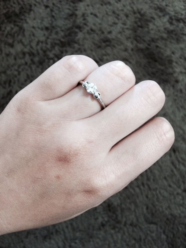 婚約指輪（正面）