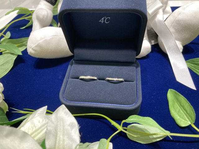 結婚指輪受け取りの時の写真です！