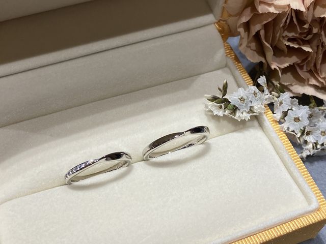 お花を添えて可愛く撮って頂きました！