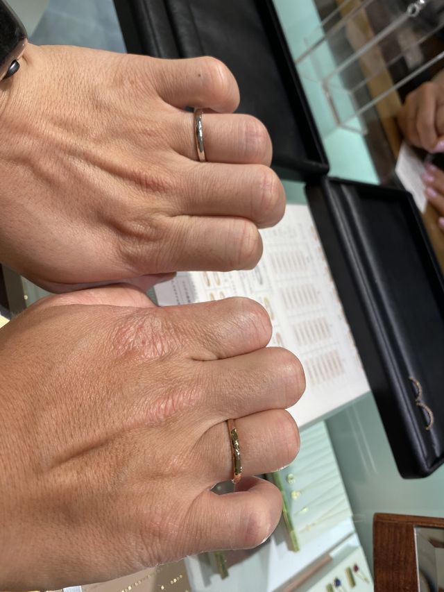 シンプルなデザインのものを探していました。