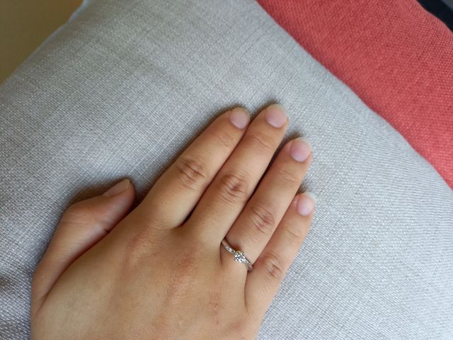 指が短くてもきれいに見えて品が良いです。