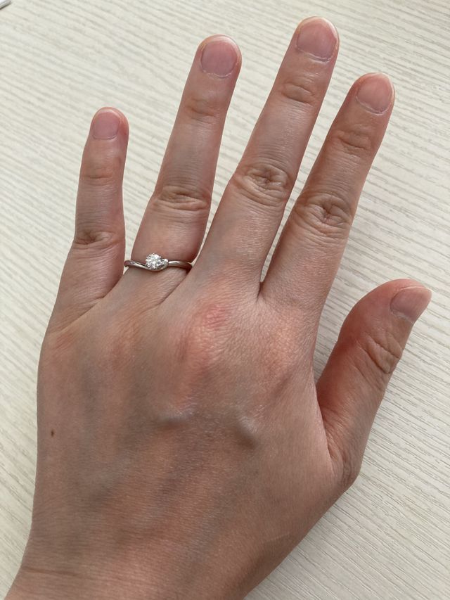 ウェーブラインでつけ心地がとてもいいです。