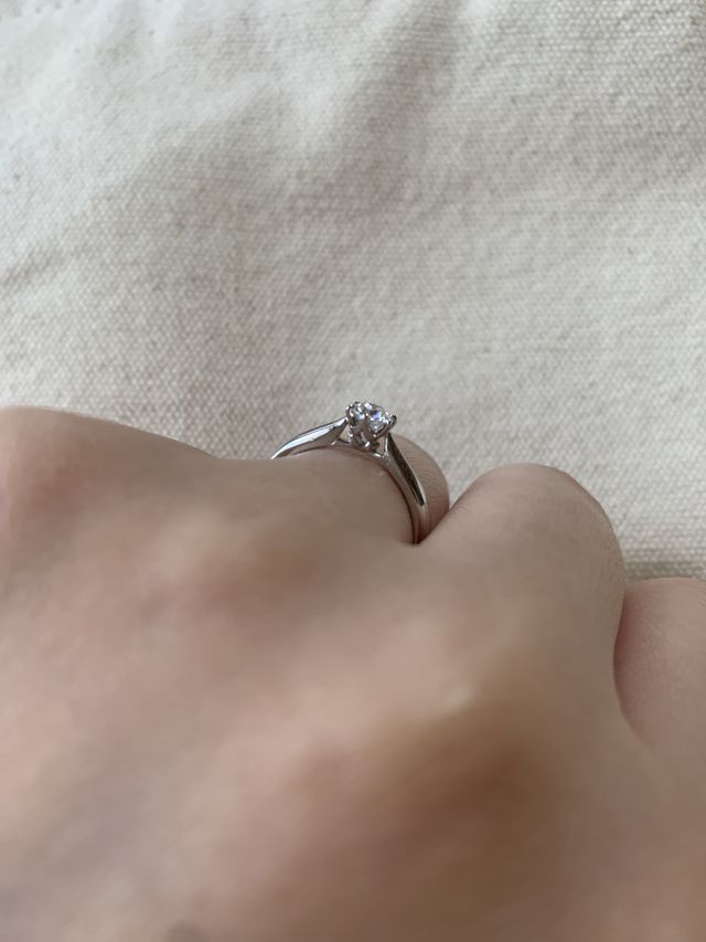 横からみたデザインもとてもかわいいです☺︎