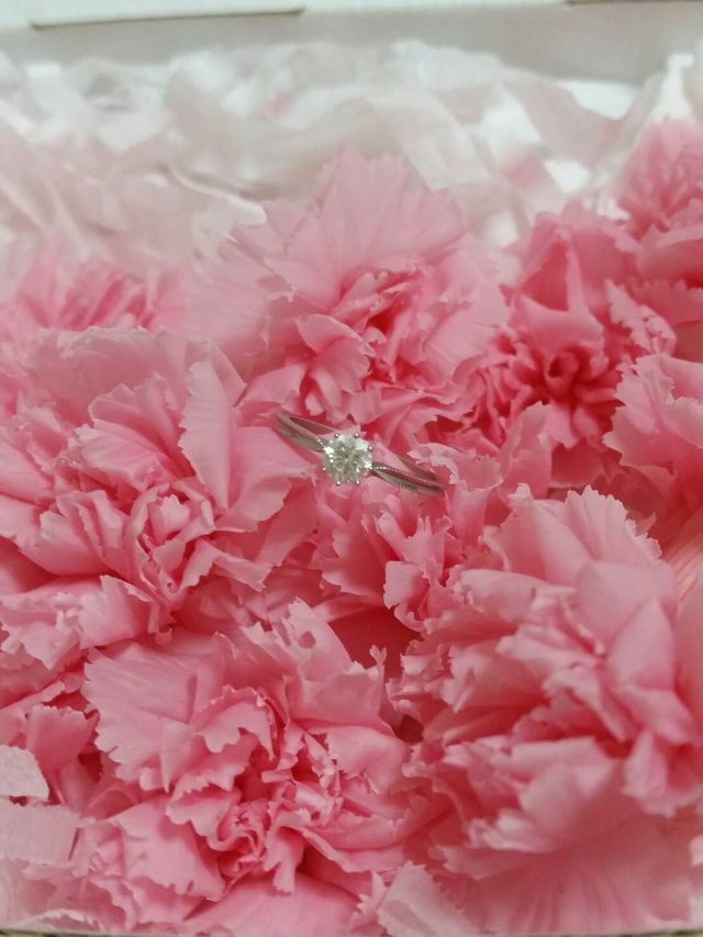 ダイヤモンドはハート&キューピッドのものを選びました