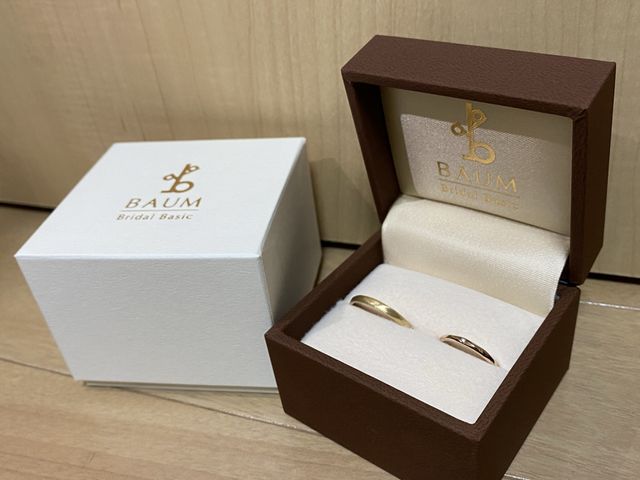 シンプルで何歳になってもつけやすく素敵な指輪