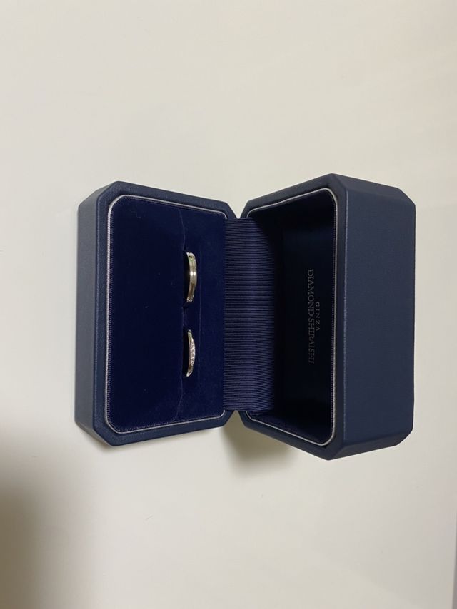 指輪正面から見るとこんな感じ