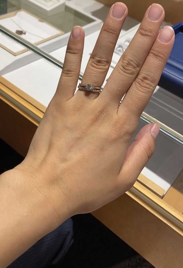 結婚指輪イリュミティ
婚約指輪エバーアフター