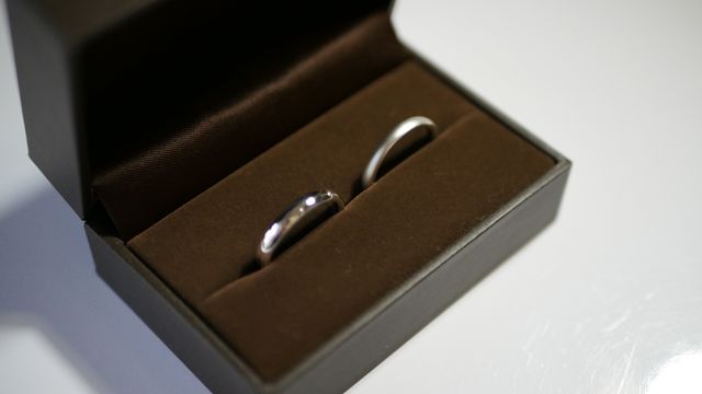 入籍指輪を数ヶ月試してから、結婚指輪をオーダーします。