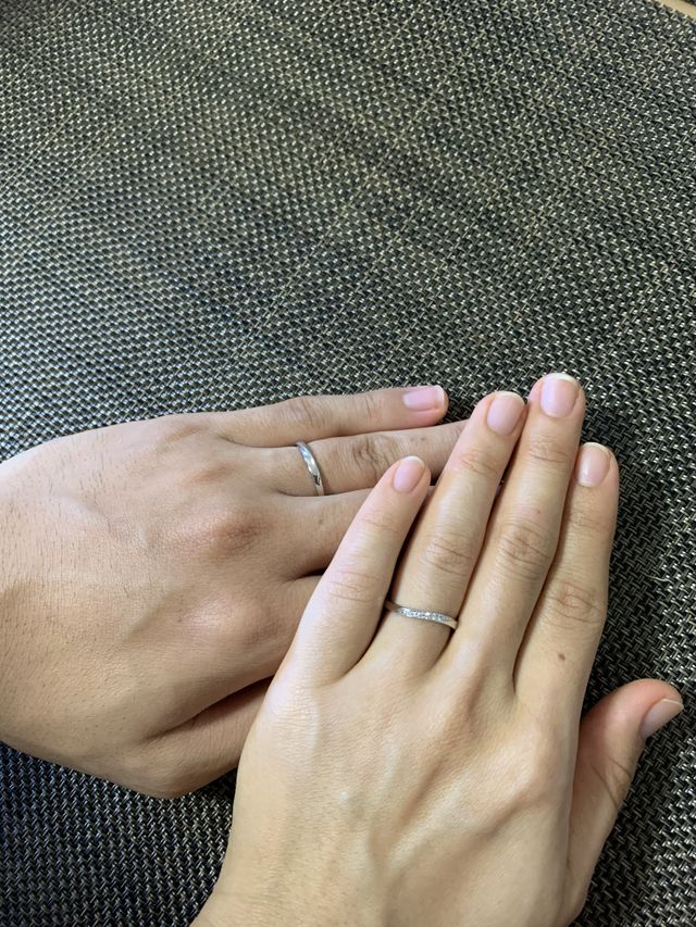 IDEALというダイヤを使いとてもキラキラして素敵です。