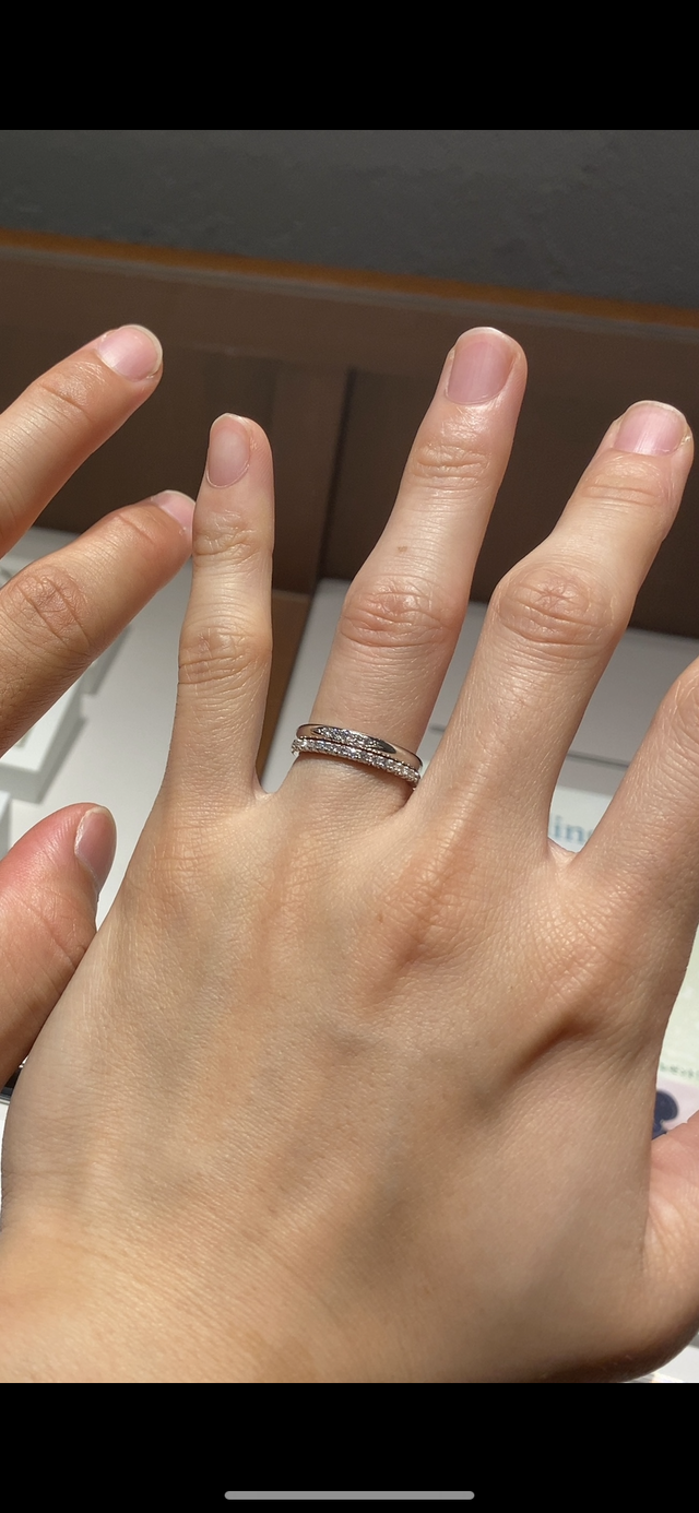 上がティアーオブリリー、下がブーケ