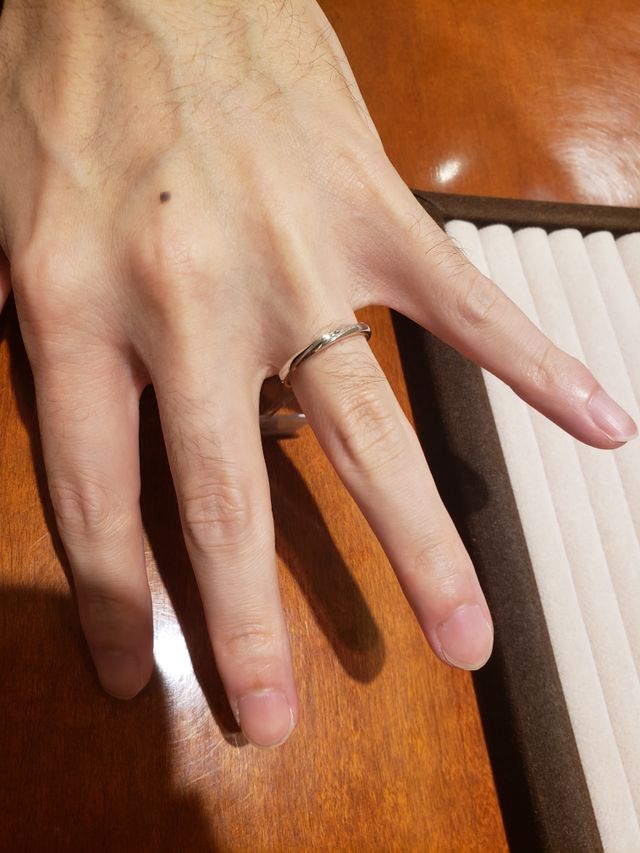 一枚目の男性用です。