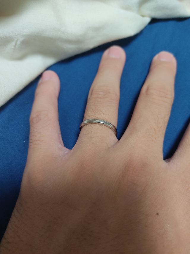 指輪がピッタリでうれしい。
嫁と共に永遠に大事にします。