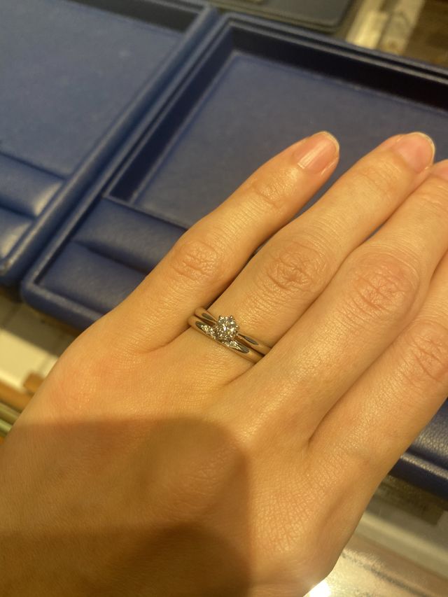 セットリング(ホワイトリリー)を試着