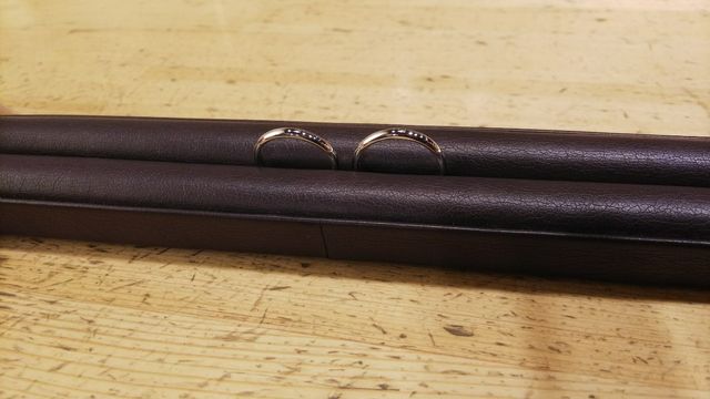 指輪作成後の写真です。これからリング内側に日付と名前入ります