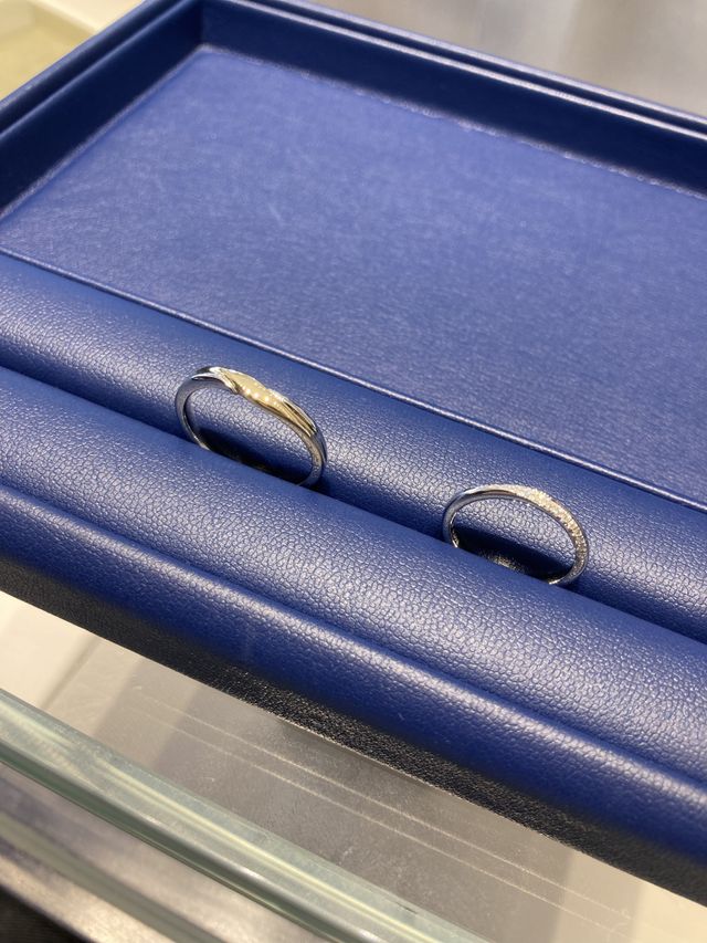 彼と私の指輪はデザインを別にしました