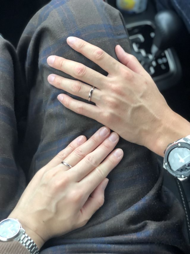 手が大きいですが、たくさん号数があり自分にあうリングになった