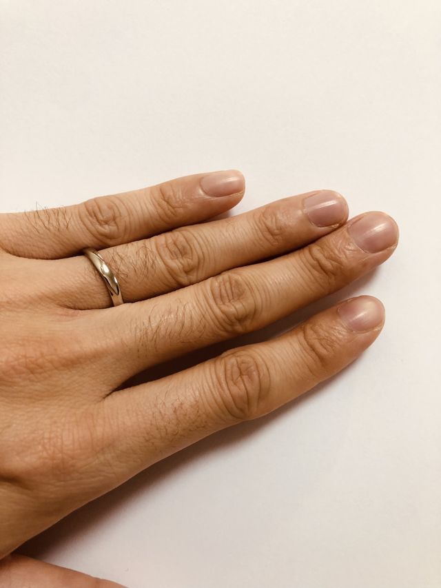 関節が大きめだったので根本は緩めです