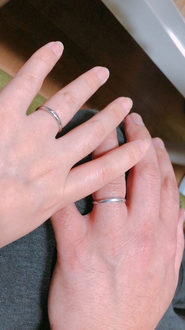 かなり傷がついてきちゃってますが毎日つけてます！