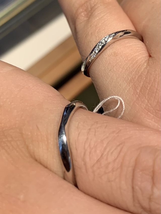 2人の結婚指輪です。