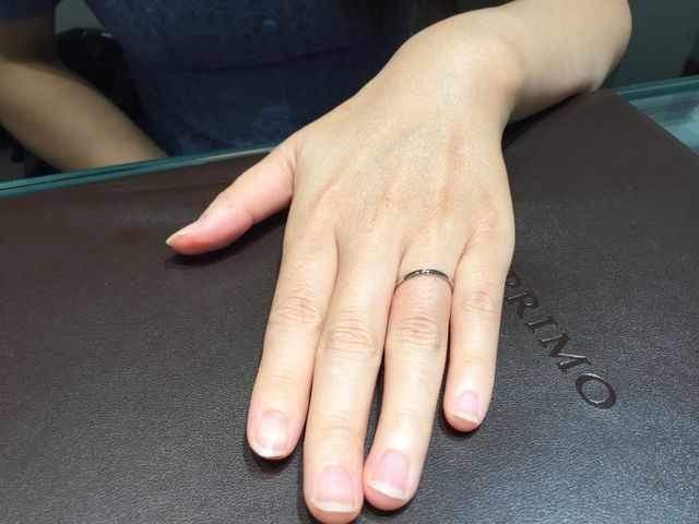 細身でシンプルなデザインに一目惚れして購入しました⭐︎
