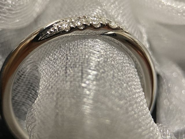 爪留めと埋め込みの間の留め方（新婦）