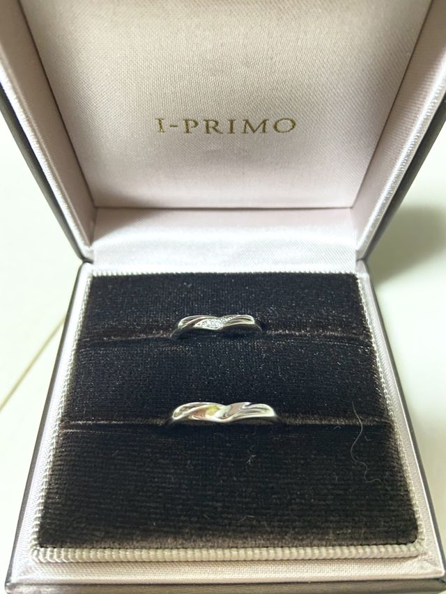 旦那さんとペアのものにしました。
レイアという名前らしいです