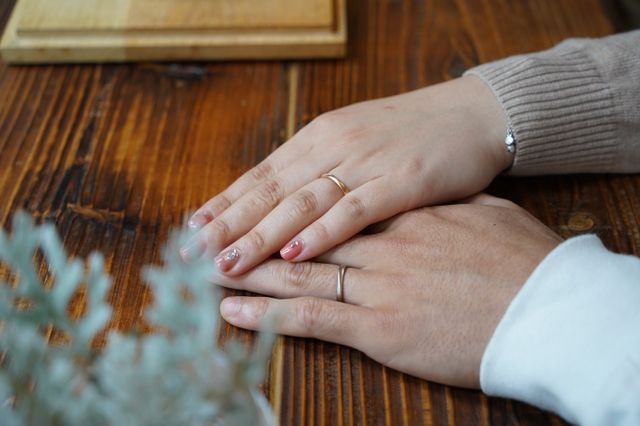 指輪受け取り時にお店の方がカメラで撮影して頂きました！