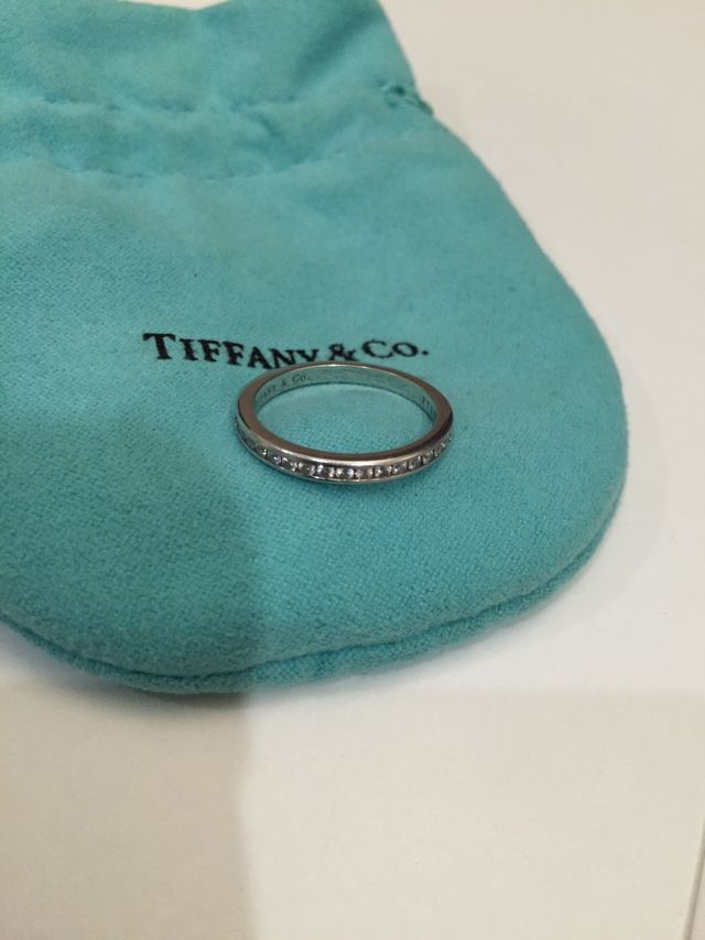 ティファニー ダイヤモンドウェディングバンド