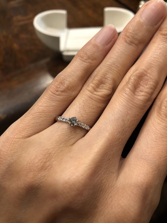 指輪着用時の写真