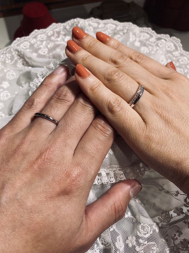 結婚指輪のトゥルーハートと婚約指輪代わりのハーフエタニティ