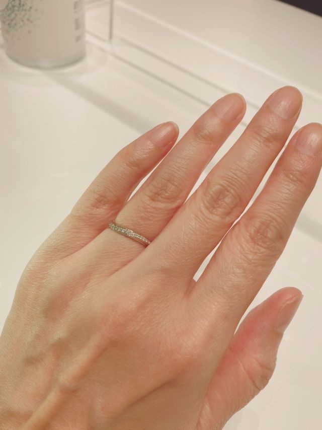 普段使いに出来る婚約指輪