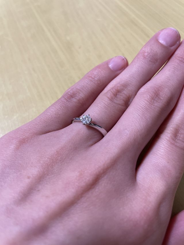 試着した時に、自分の指にしっくり来るデザインでした