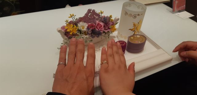 セット特典でキャンドルランプとリングピローが付きました！