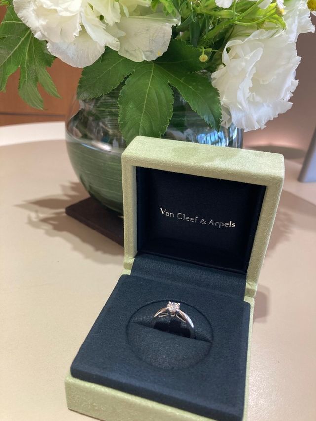 ボヌールソリィティア0.4ct