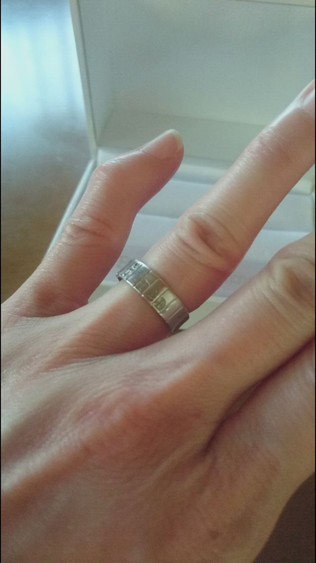 太めのリングです