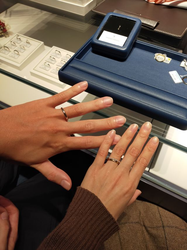 結婚指輪Anolyuと婚約指輪OR eternity06です