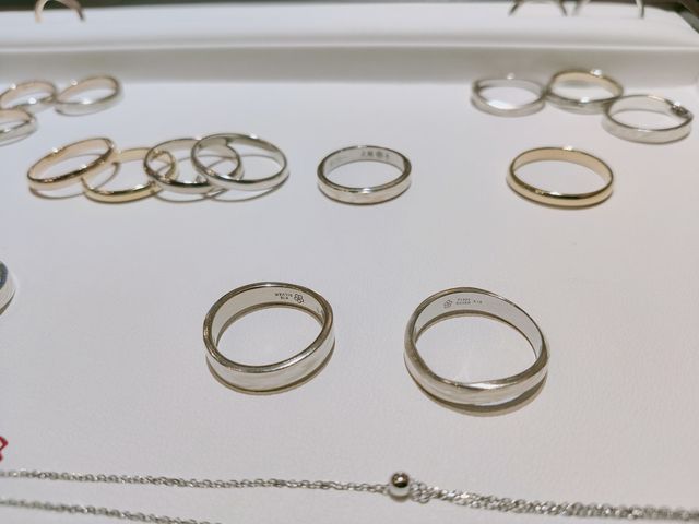 素材の組み合わせと形状、幅を選びます