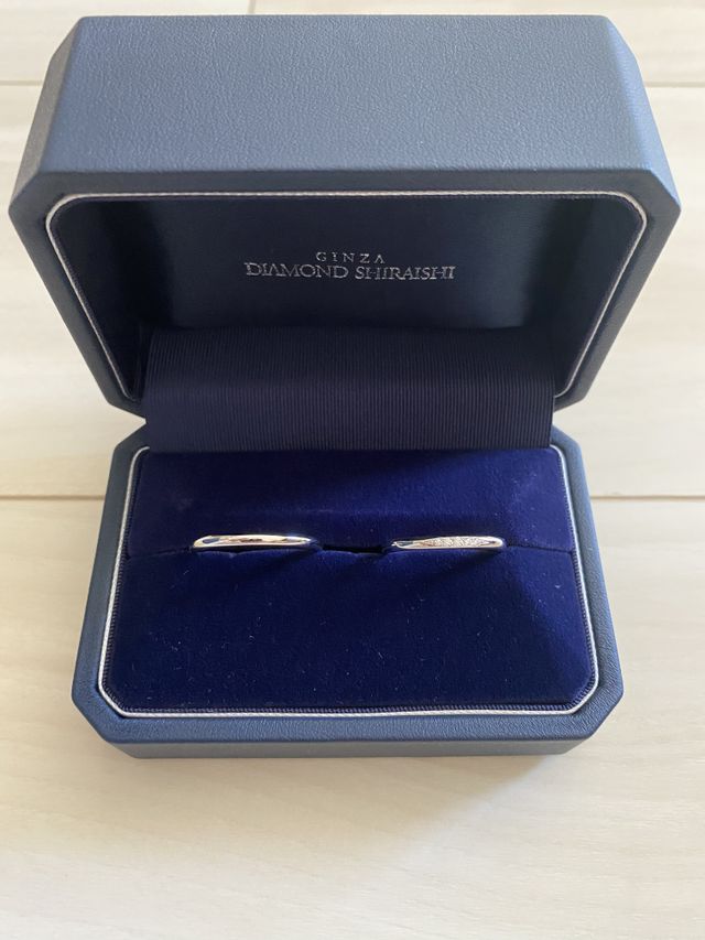 新郎新婦それぞれ好きなデザインを選びました。