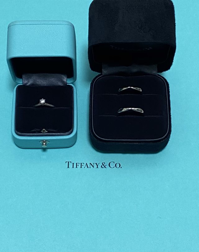 Tiffanyの色味と箱もかわいいのでオススメです！