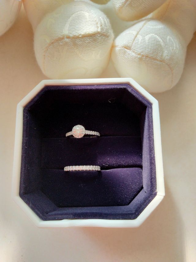 重ね付けすることを考えて、2つのデザインにしました