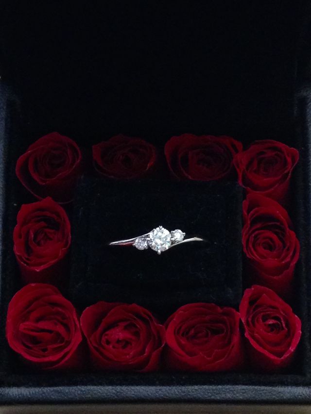 婚約指輪