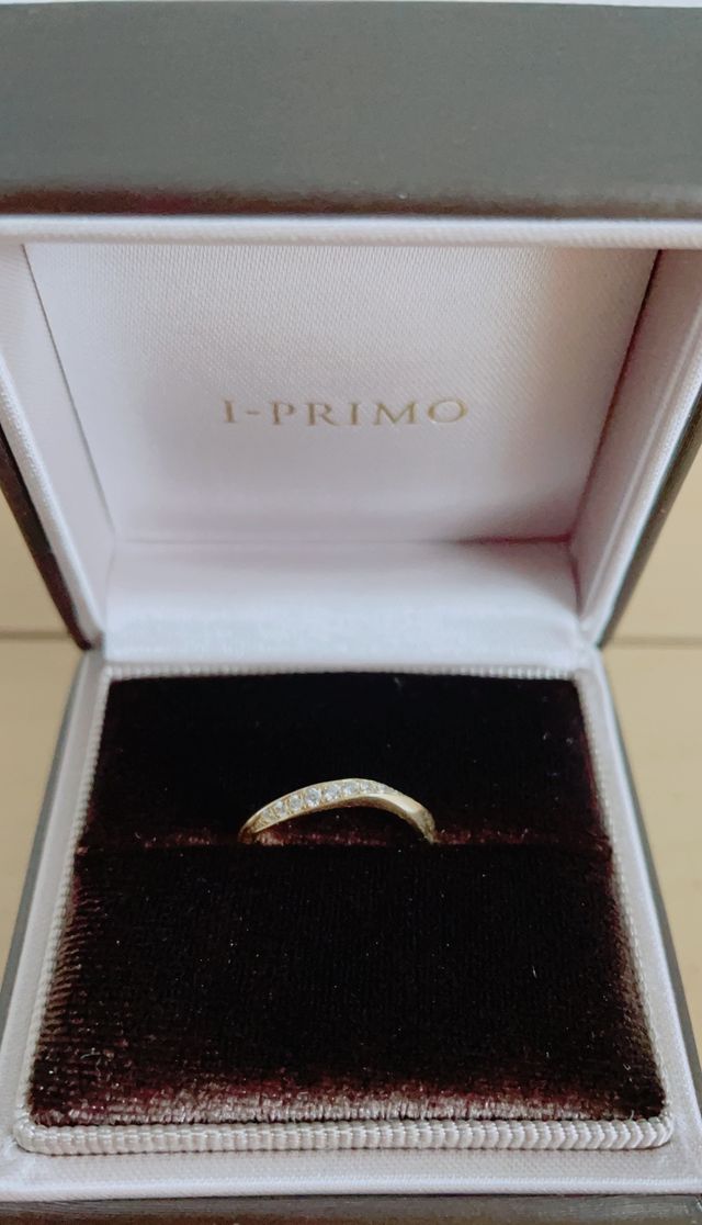 箱もほんのりピンクと茶色を基調で落ち着きがあり可愛いです。