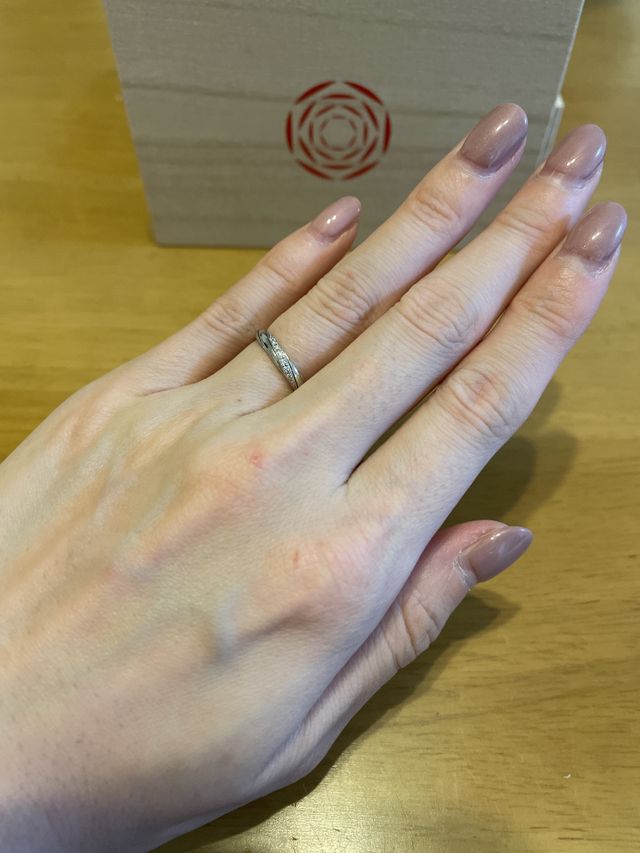 派手すぎないところがすごくオシャレです。